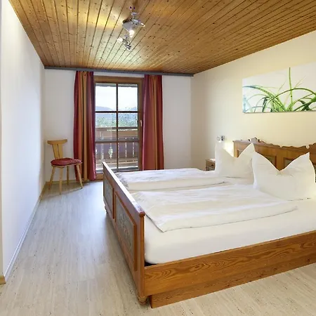 Berghof Kinker Apartment Rosshaupten
